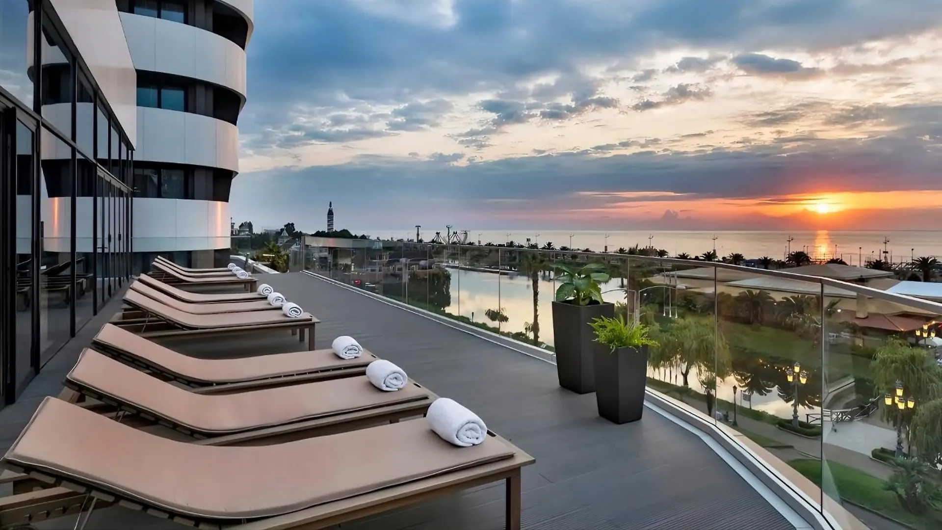 Black Sea Luxury Apartment Batumi Georgia