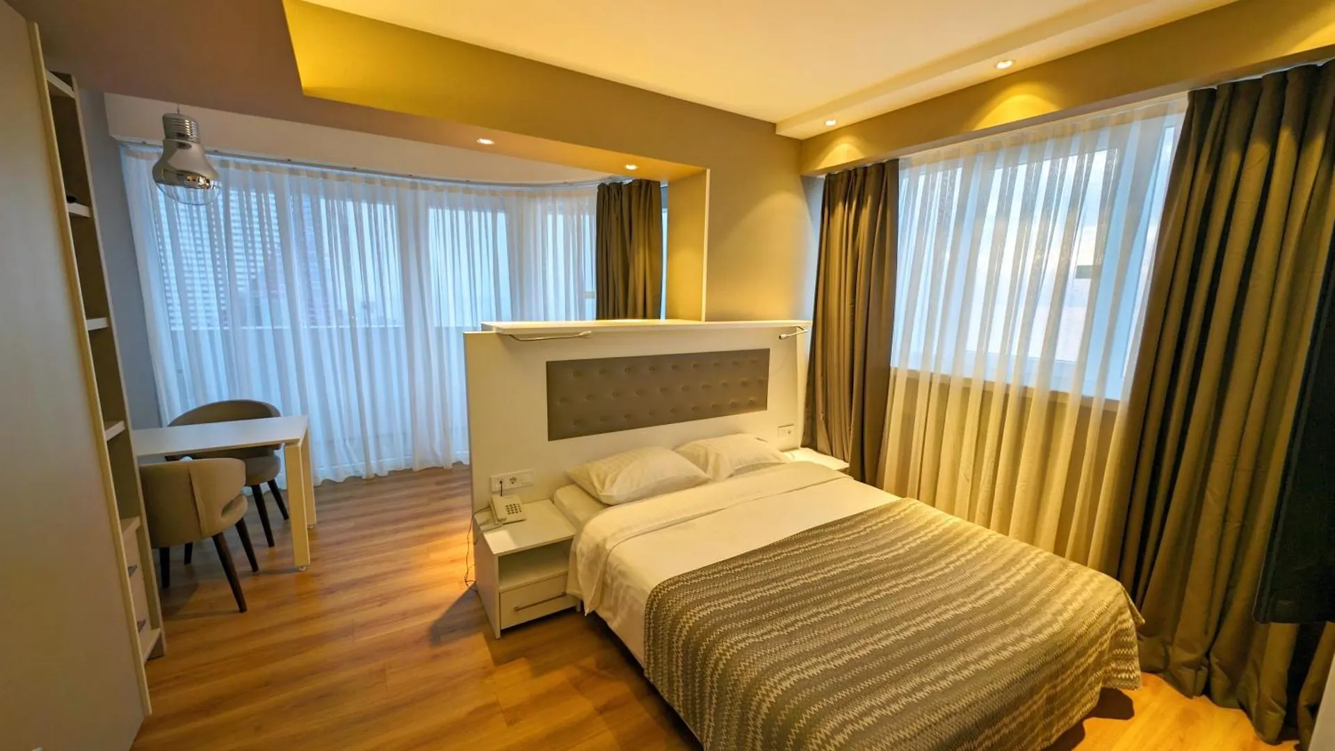 Black Sea Luxury Apartment Batumi